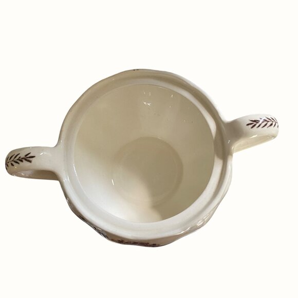 W.H. Grindley Vintage Dickens Coaching Stages Covered Sugar and Creamer Set - Picture 11 of 14